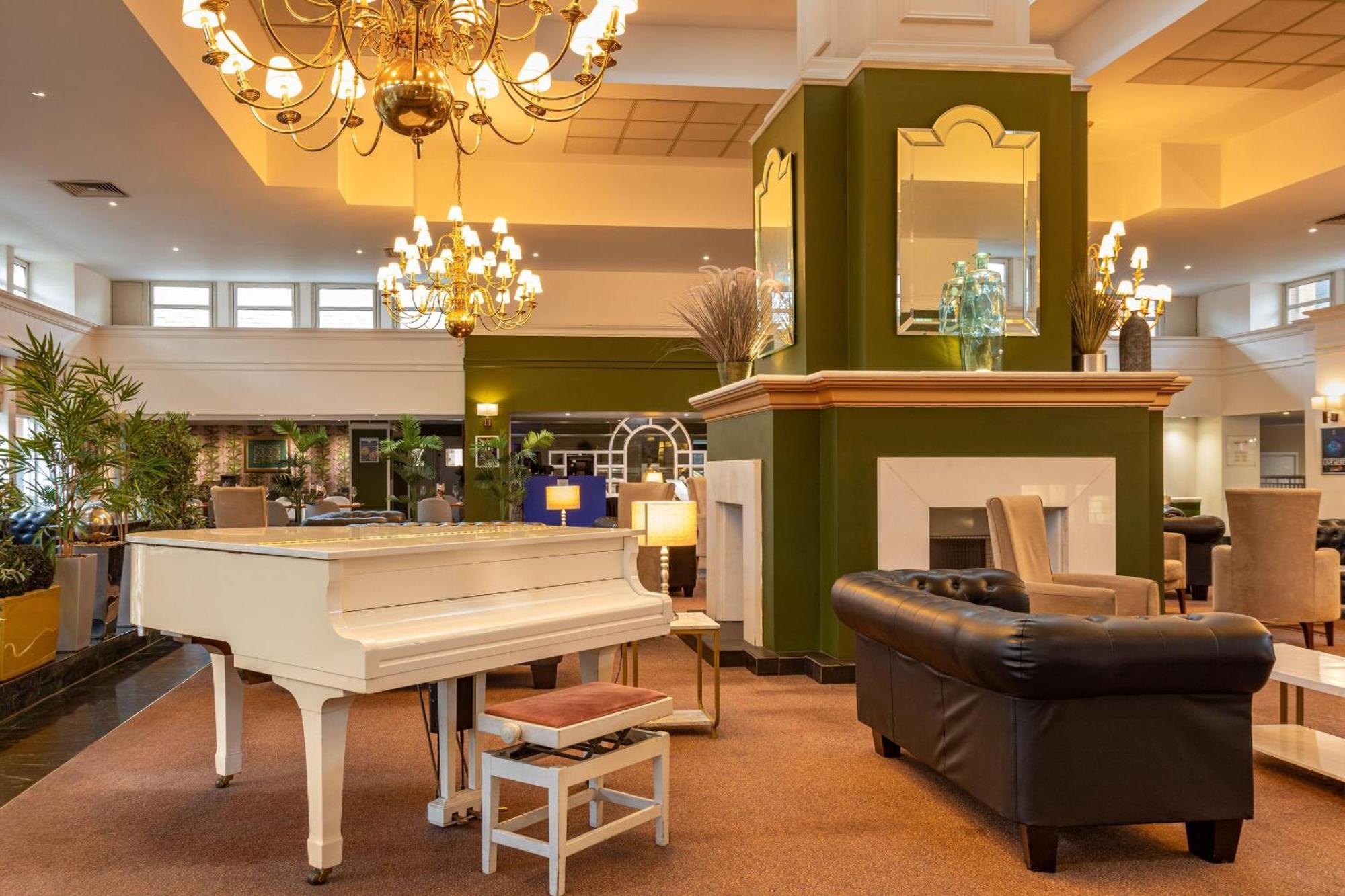 Bromsgrove Hotel And Spa Kültér fotó
